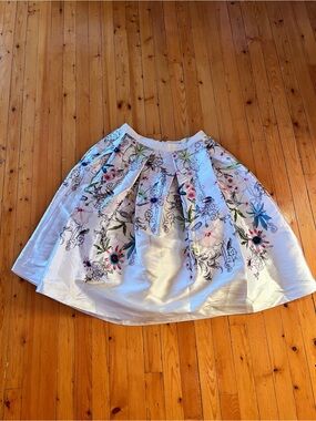 Ted Baker White Petal Print Full Skirt